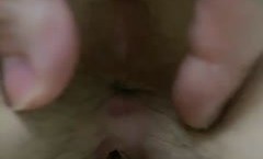 气质新人妹mei子，和男友日常性生活，玩耍男友鸡巴，勾引玩硬了身𝕄𝕚𝕤𝕤𝔸𝕍shen材超好，换上情趣衣吃奶玩穴超粉蝴蝶逼