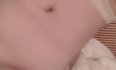 爆乳美少女，是你喜欢的菜吗？流白浆的小[xiao]穴、洗澡沐浴 揉搓巨乳，弹弹弹 真劲！