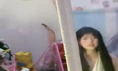 清纯可爱学妹mei露脸刚下海不酒大秀直播赚外快，MissAV-18 Video在狼友的金钱攻势下展示，全裸脱光互动撩骚，掰开小[xiao]穴玩小豆豆