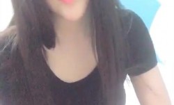 高gao颜值美女蜂蜜被猥琐眼镜粉丝啪pa啪这男朋友真够渣的只要礼物和钱财到位就可以约炮一块3P!