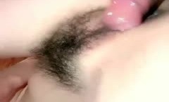 大辫子美少妇，年轻美貌露脸玩的嗨跟小哥激ji情啪pa啪，舔tian乳头让小哥舔tian奶油逼逼69口交
