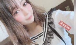 FC2PPV 3171673 FC2初出演！お小遣い欲しさにハメ撮り承諾！超絶可愛い小柄な美女に流れで押し切り中出し慣行