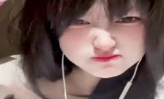 ✿青春美少女✿极品洛丽塔学妹mei内衣裤都没穿偷偷跑到商场厕所自[zi]慰有人来了好怕被发现要高潮了XXX🔞好舒服