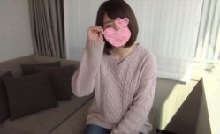 美巨乳♥アイドル级に可爱い美少女18歳