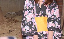 跳来跳去——晚上MissAV-18 Video在闹市区玩玩具—木村爱里