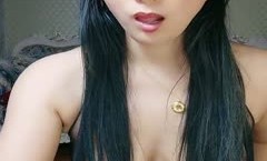 黑丝吊钟奶轻熟女少妇一颦一笑骚气横生掰穴揉搓蝴蝶逼