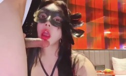 爱丝袜的Vivian姐_中国风内衣酒jiu店内后入最后口🔞𝕄𝕚𝕤𝕤𝔸𝕍爆
