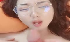 极品淫ying荡娇娃，床上的性感尤物，全程露脸MissAV-18 Video在床上让三个男人玩弄，叫着爸爸